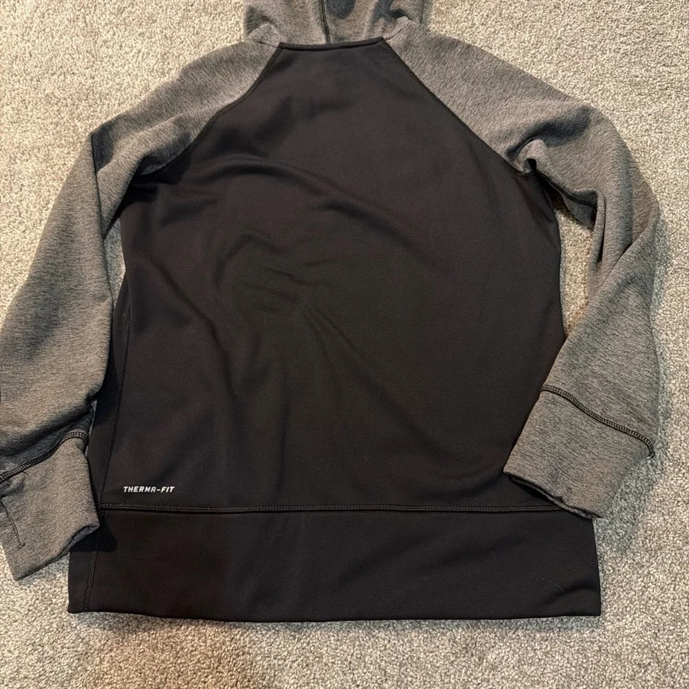 Nike Therma-FIT San Francisco Giants hoodie
